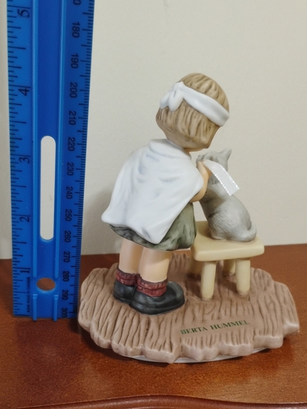 Goebel 1996 Porcelain Tender Loving Care By Berta Hummel - Picture 4 of 10